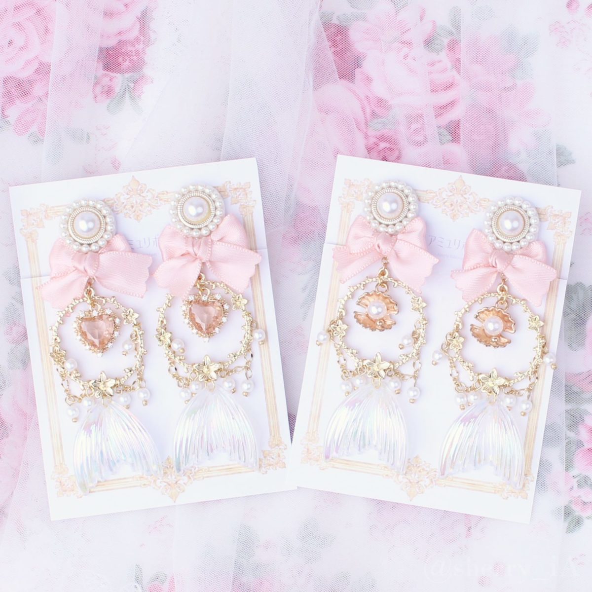 アミュリボン ロマンチックマーメイドの煌めきと幻想世界と煌めく姫 耳飾り 2種 ビジューと貝殻が煌めく人魚姫モチーフのハンドメイドアクセサリー ピアス/イヤリング さくらピンク